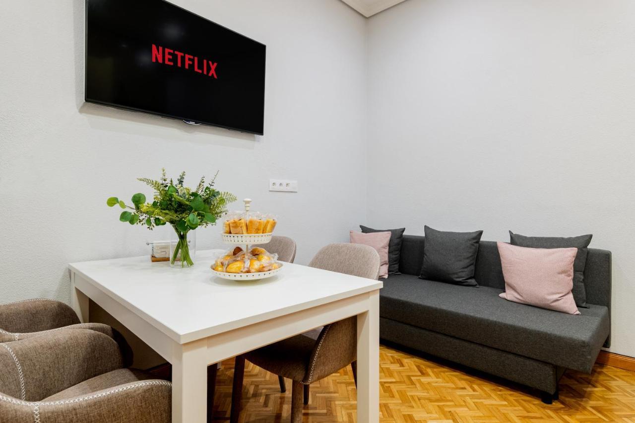 Centrico Apartamento En Puerta Del Sol - Atocha Madrid Exterior foto